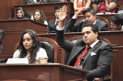 Concluye Parlamento Juvenil