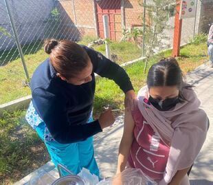 Mantienen vacunación contra la influenza en Querétaro