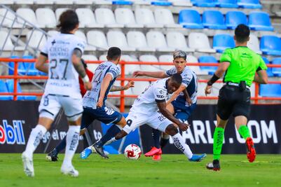 GALLOS CAE CONTRA LOS TUZOS