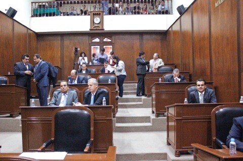 Avanzan reformas a ley pro animales