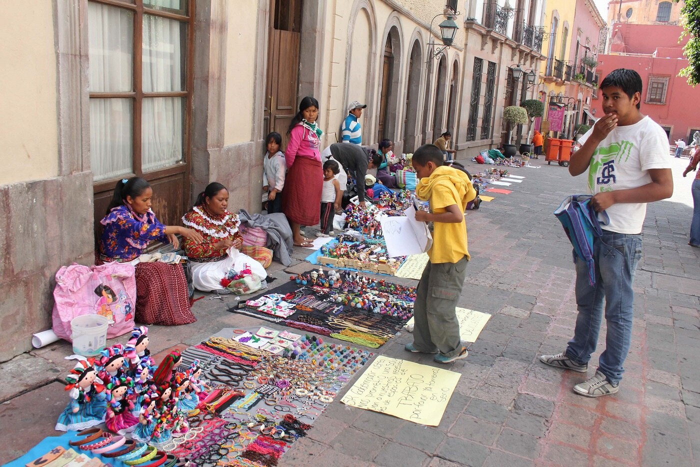 Buscan dignificar derechos de indígenas