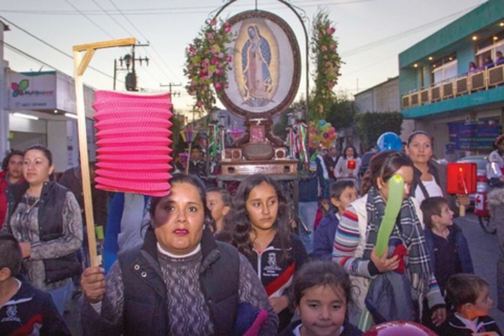 Familias a la procesión