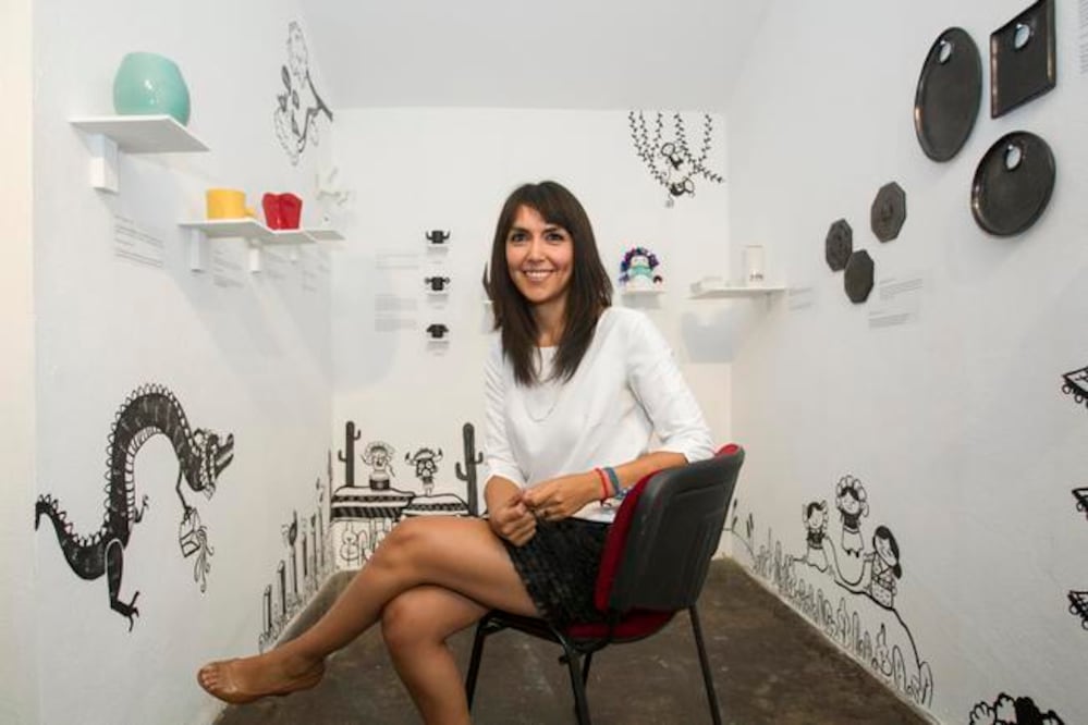 La diseñadora industrial, quien ha colaborado con artesanos mexicanos y japoneses, planea emprender una campaña de fondeo para adquirir un horno. (FOTOS: DEMIAN CHÁVEZ. EL UNIVERSAL)