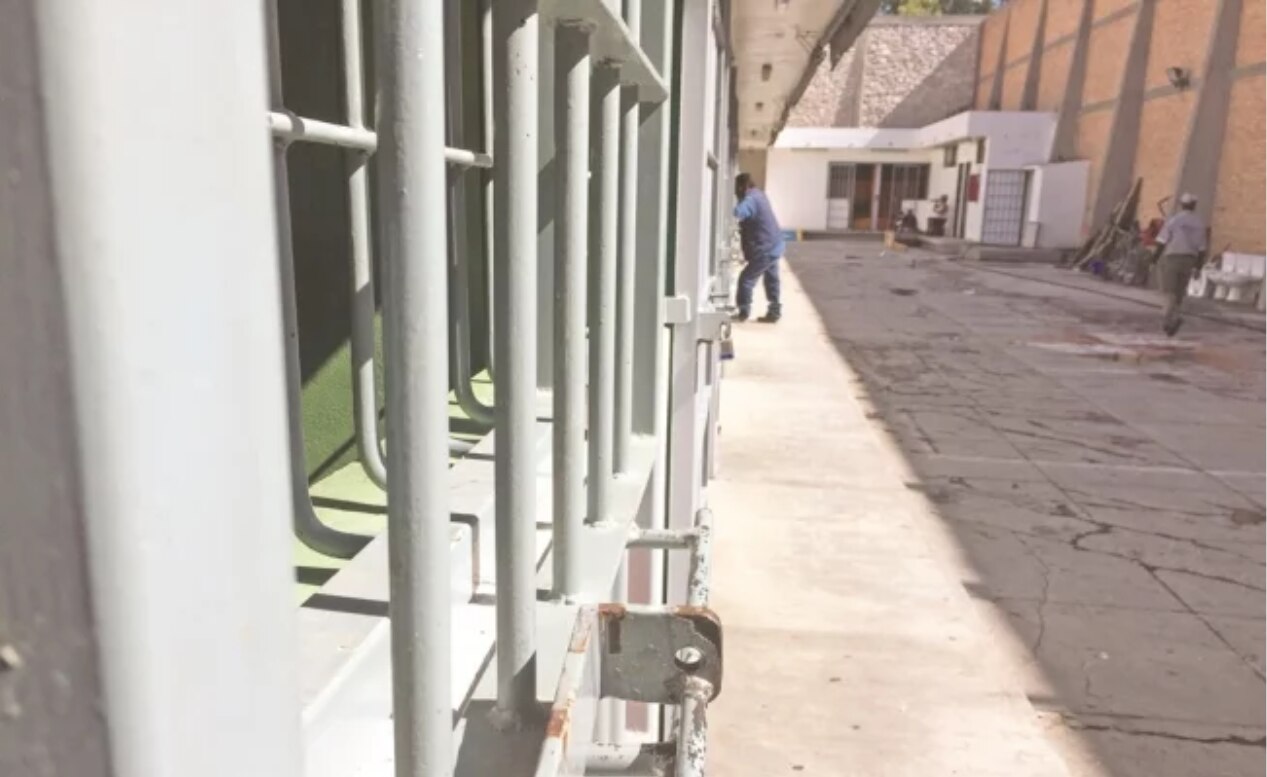 Reportan fuga de 11 presos de cárcel de Venezuela; cortaron los barrotes de sus celdas