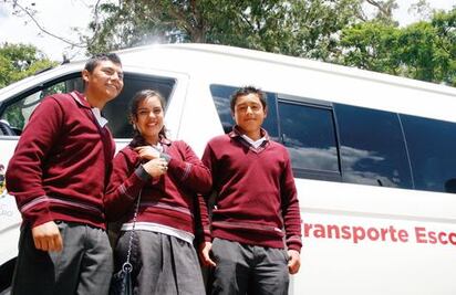 Buscan obtener camionetas en apoyo a estudiantes  