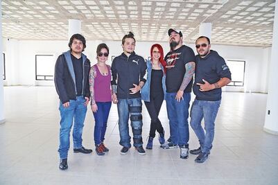 Silikon, ni rockeros ni poperos