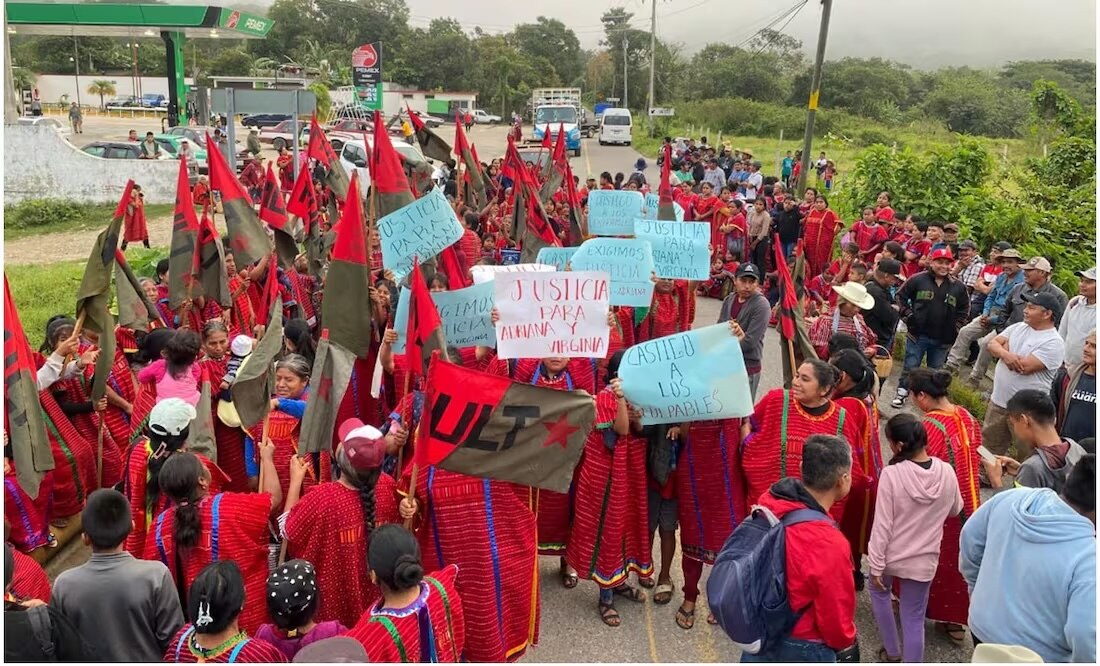 Comunidad de triquis en Oaxaca protestan tras feminicidios de dos mujeres indígenas (6/11/2024). Foto: Cortesía Humberto González