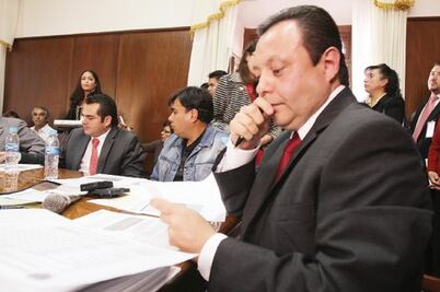 Realizan cambios a varias iniciativas