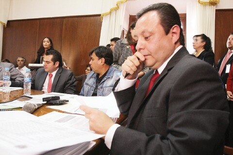 Realizan cambios a varias iniciativas