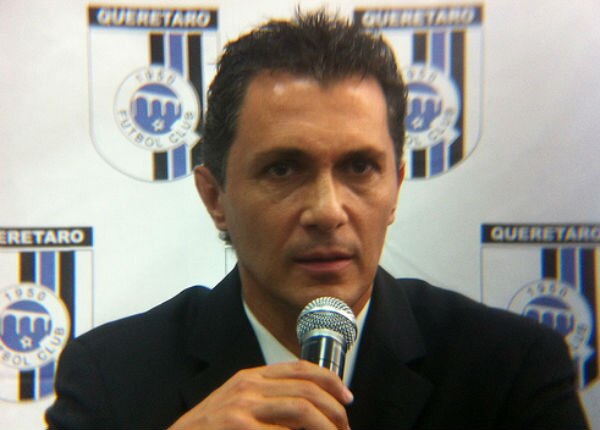 Gallos interpondrá queja por arbitraje