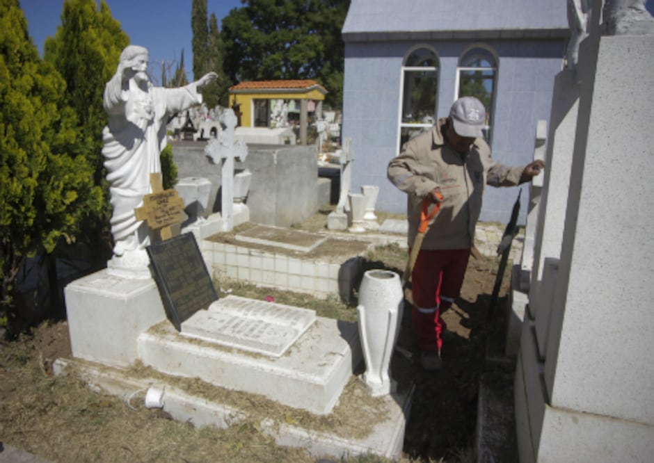 Valoran crear otro panteón en SJR