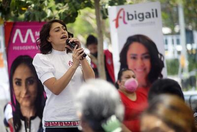 Abigail acusa de traidor a Osorio Chong; "es mi amigo", responde Mauricio Kuri