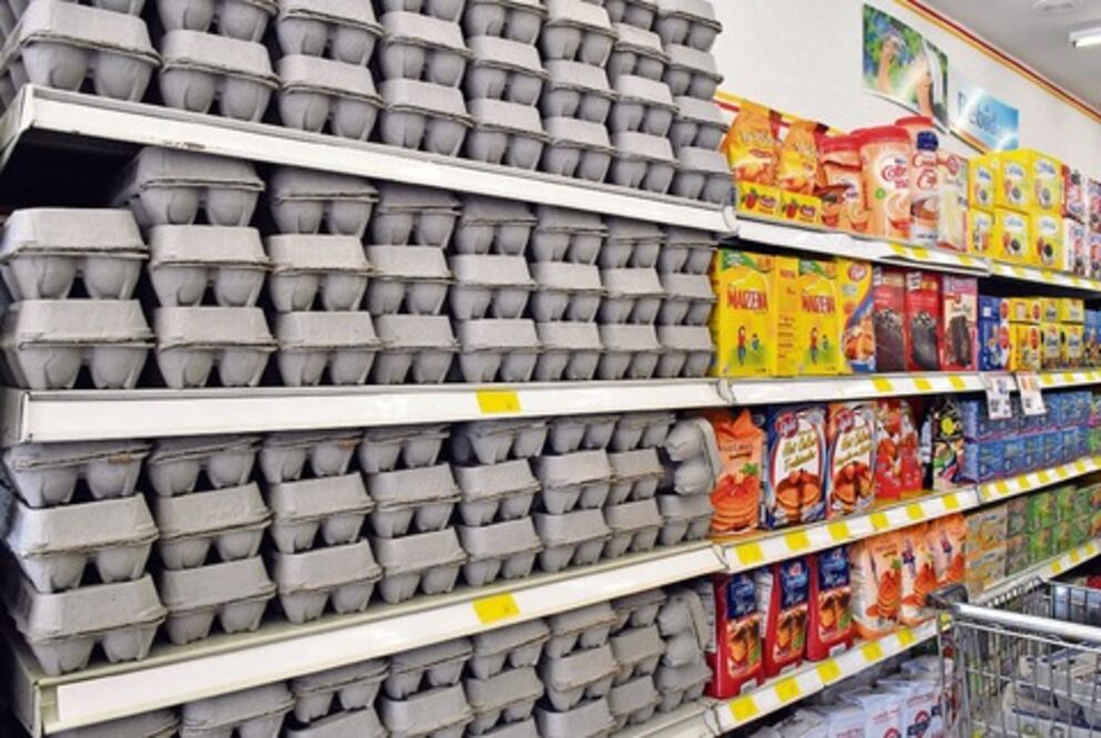 Intermediarios causan alza de huevo