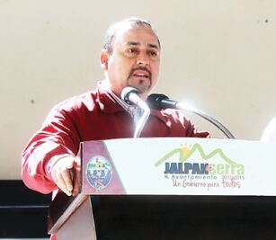 Denuncian en la sierra extorsión