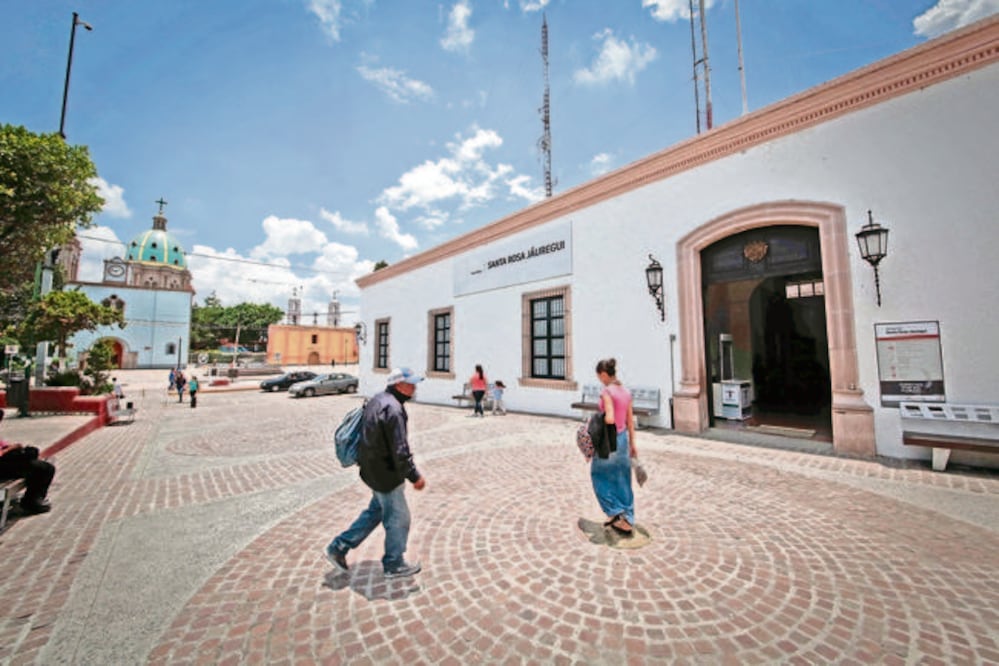 Entre las obras que se planean para el próximo año está la construcción de sistemas que privilegien a los peatones (ARCHIVO. EL UNIVERSAL)