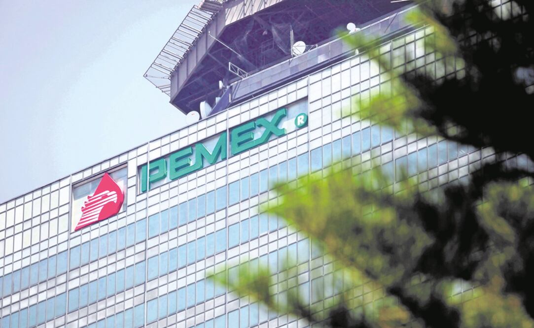 Inhabilitan por 10 años a funcionario de Pemex relacionado con “La Estafa Maestra”
