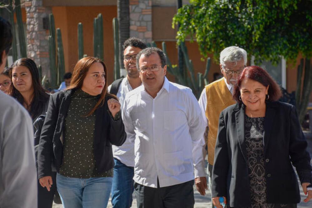 Celia Maya, aspirante al Senado por Moren, criticó que los partidos políticos hayan mandado mujeres en segundo sitio de las fórmulas.