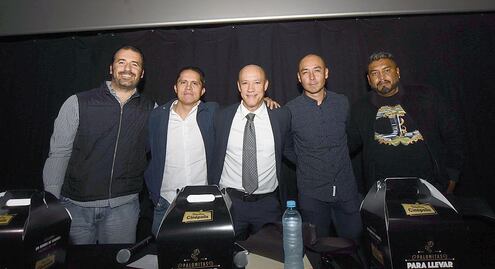 Leyendas se unen por Nayarit