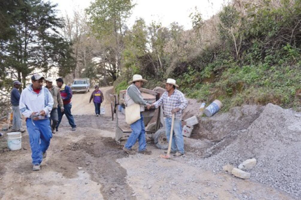 Revisan obras en Pinal
