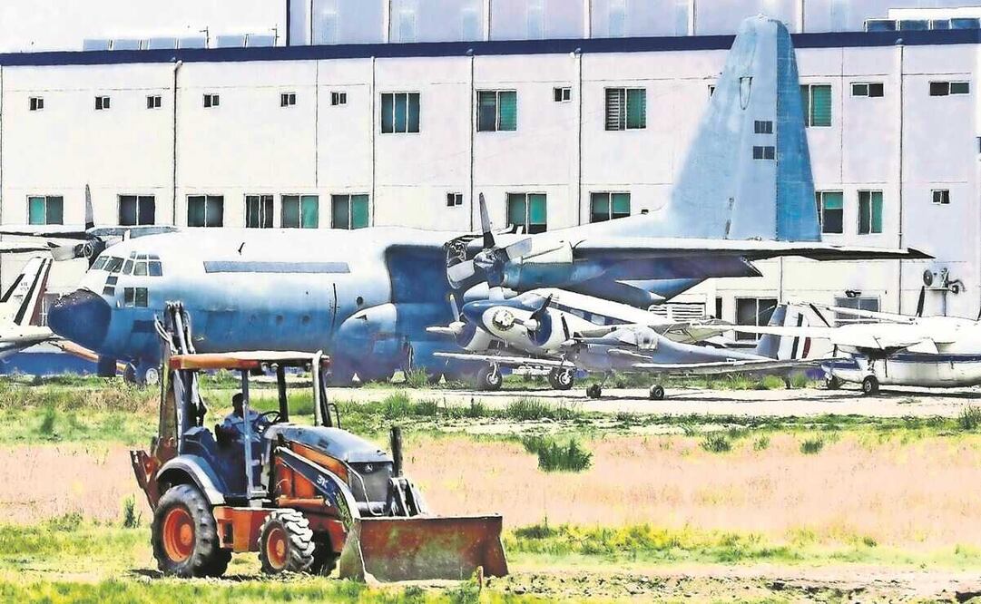 Bolsa de trabajo en aeropuerto Santa Lucía