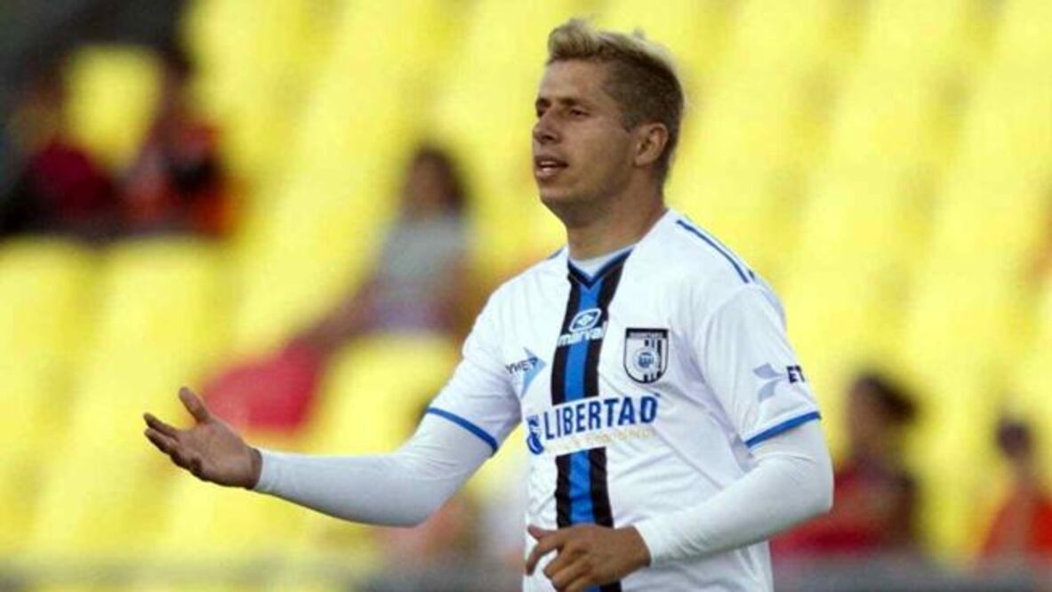 Quiere Bofo llegar a liguilla con Gallos