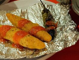 ¿Churros de carnitas? Así son los famosos y deliciosos lolos de Querétaro