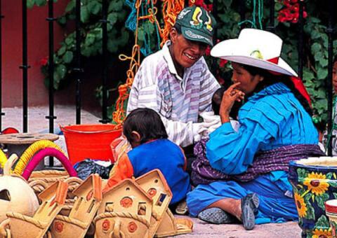 Construirán centro artesanal indígena