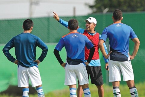 Gallos, a tumbar a su cuarto "Goliat"