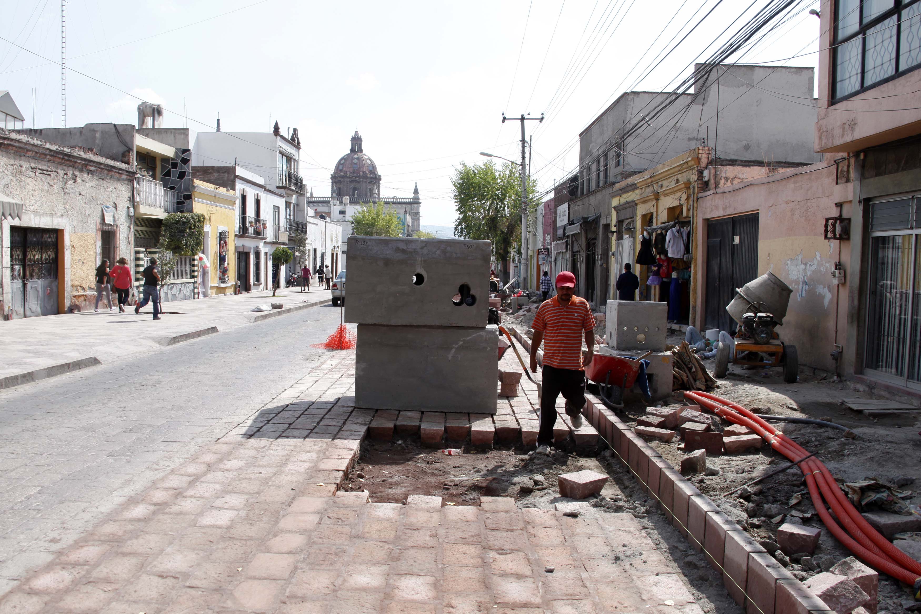 En mayo lista avenida Ezequiel Montes