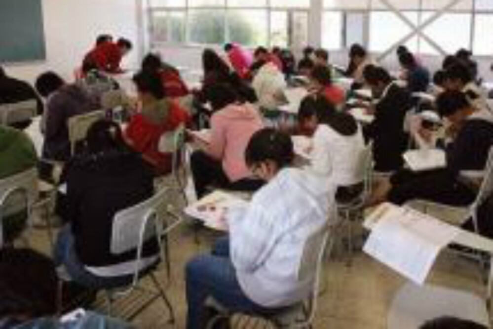 Adolescente sordomudo concluirá preparatoria