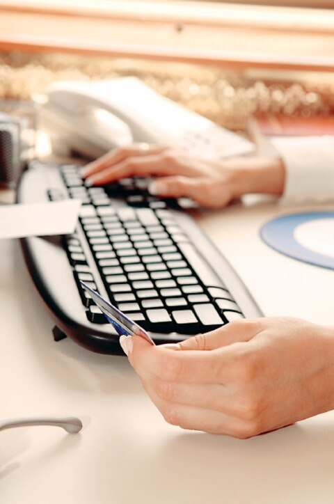 Conoce cómo usar los servicios vía internet