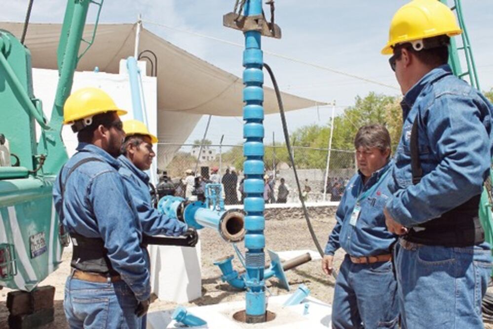 Con 775 mdp buscan cobertura de agua