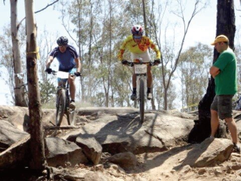 Ciclistas llegan a Peñamiller