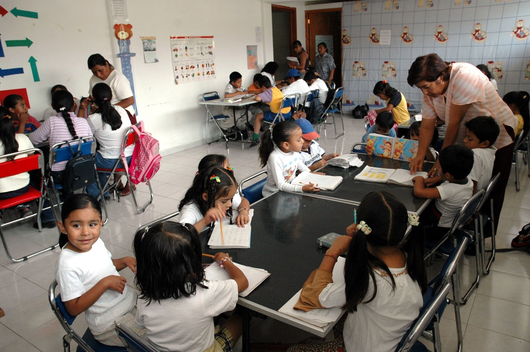 México cae cuatro lugares en capital humano: WEF