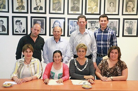 Concertan agenda diputados priístas