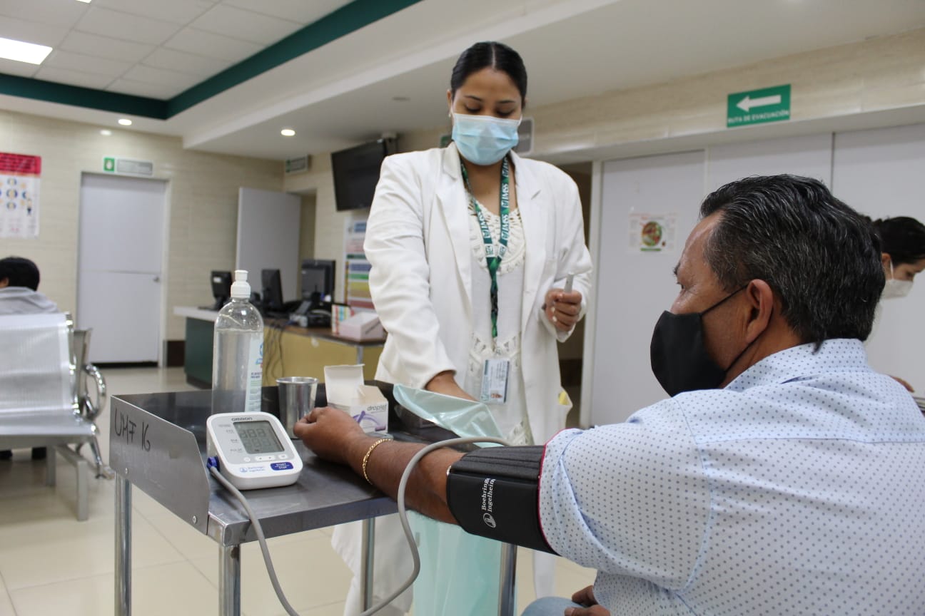 Llama IMSS a prevenir hipertensión y diabetes