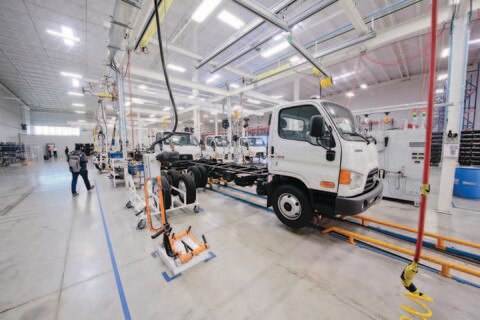 Sector automotriz urge a adoptar nuevas tecnologías 