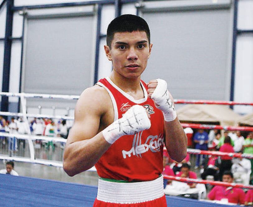 Velázquez levanta el puño para Río