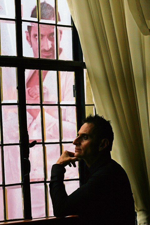 Los cerebros dentrás de los artistas