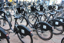 Anuncian relanzamiento de Qrobici con bicicletas eléctricas y mecánicas en Querétaro