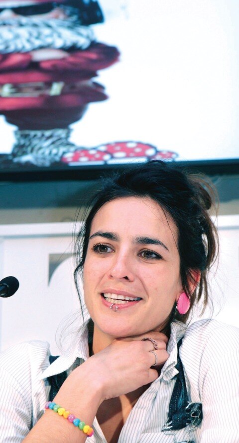 Bebe optará por un show íntimo