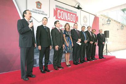 Acude Domínguez a reunión de Conago