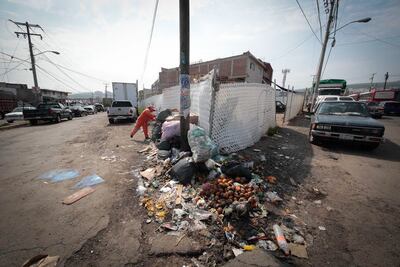 Supervisan cantidad de basura en vía pública