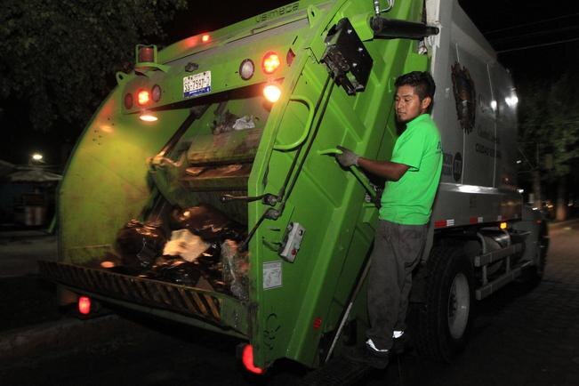 Recolección. Madrugar entre la basura