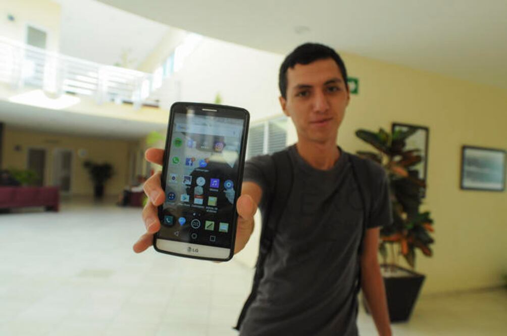 Cada semestre egresan alrededor de 80 profesionales de la Facultad de Informática de la UAQ, número que resulta insuficiente ante la demanda que existe a nivel local (RICARDO LUGO. EL UNIVERSAL)