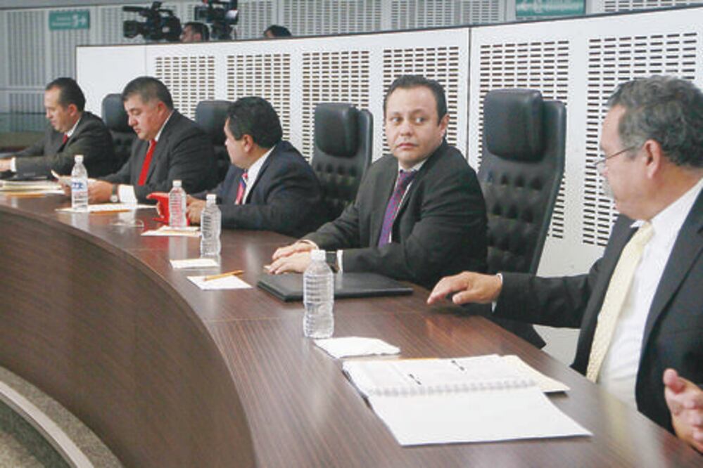 No va Guerra por dirigencia de PRI