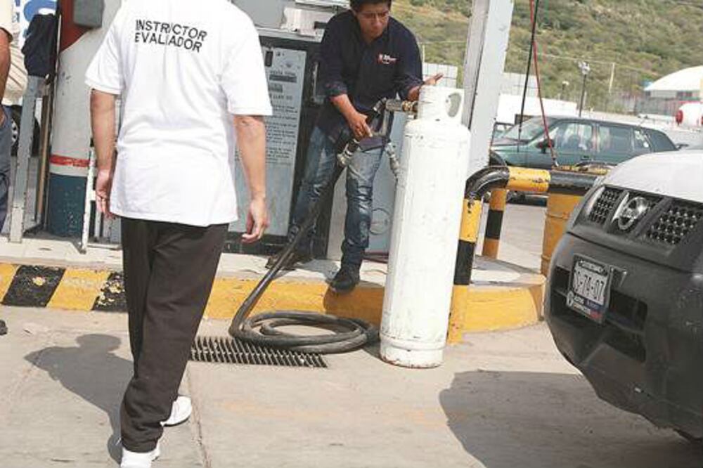 Piden capacitar a gaseros