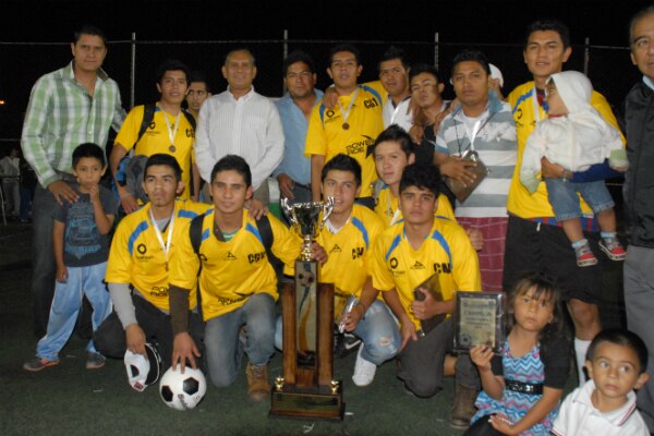 Bebés, campeones en La Loma