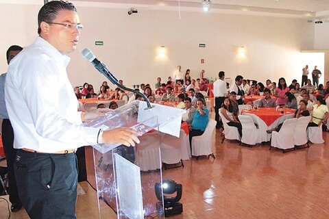 Alistan foro Sin Maltrato Animal