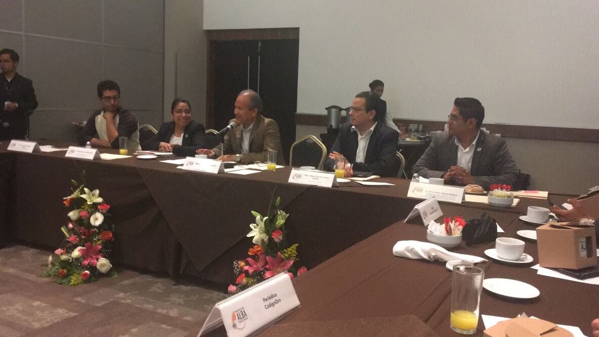 El fiscal general del estado, Alejandro Echeverría Cornejo realizó la presentación del "Protocolo Alba" (Foto: Rafael Vigil)